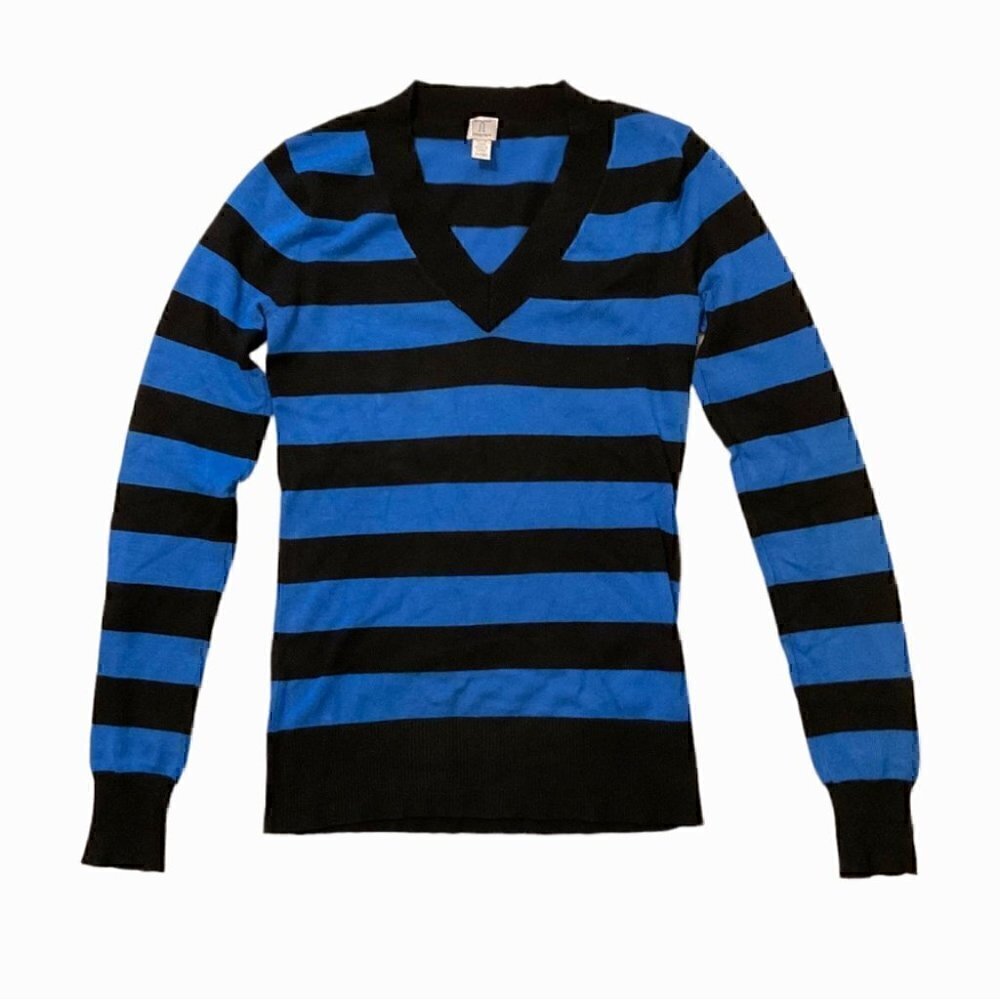 Tristan colorblock vneck striped sweater